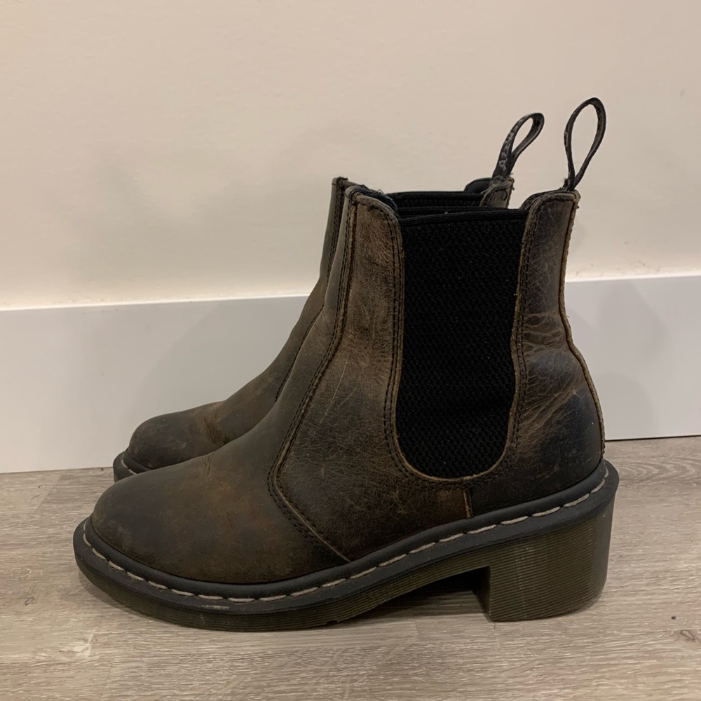 Dr. Martens Brown Leather Boots Size 7 (fits like 7.5)